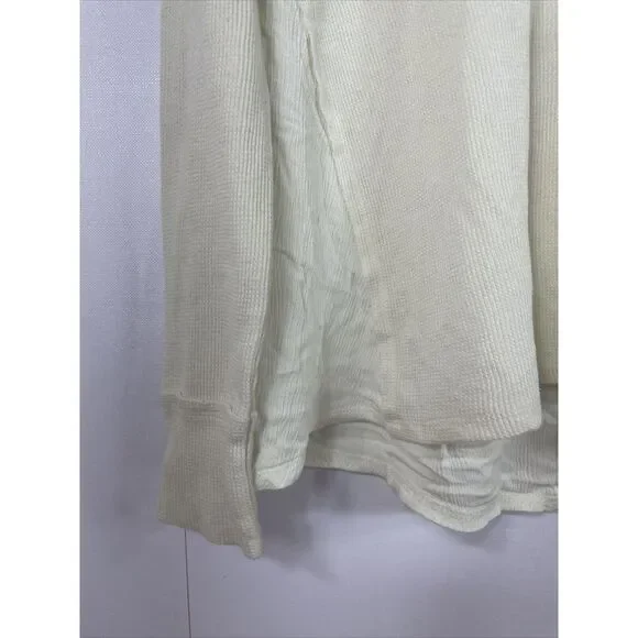 Altar'd State Women's Waffle Knit V-Neck Long Sleeve Thermal Top‎ Cream Small - Picture 4 of 8